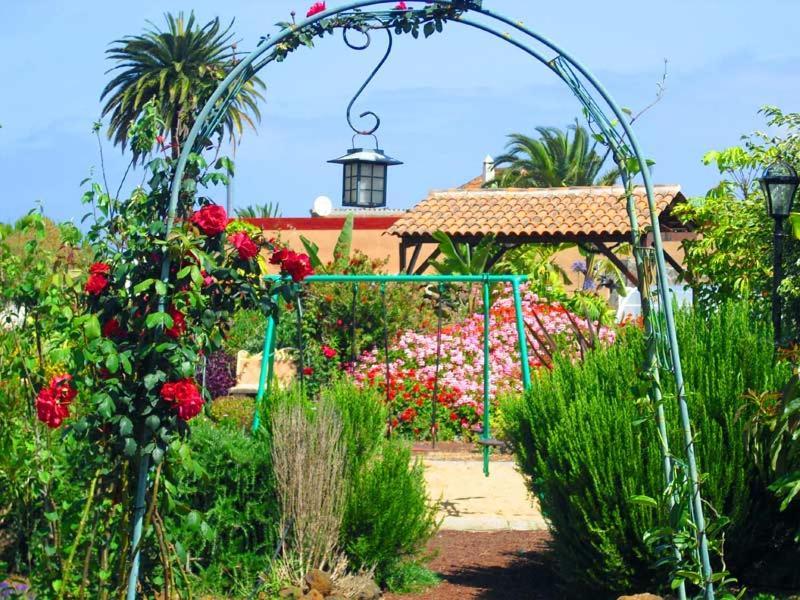 Finca El Picacho Apartments In The Countryside 2 Km From The Beach Tejina Bagian luar foto