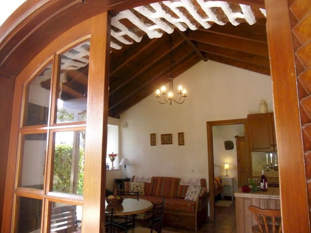 Finca El Picacho Apartments In The Countryside 2 Km From The Beach Tejina Bagian luar foto
