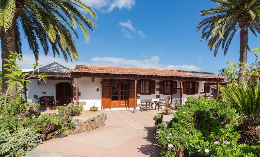Finca El Picacho Apartments In The Countryside 2 Km From The Beach Tejina Bagian luar foto